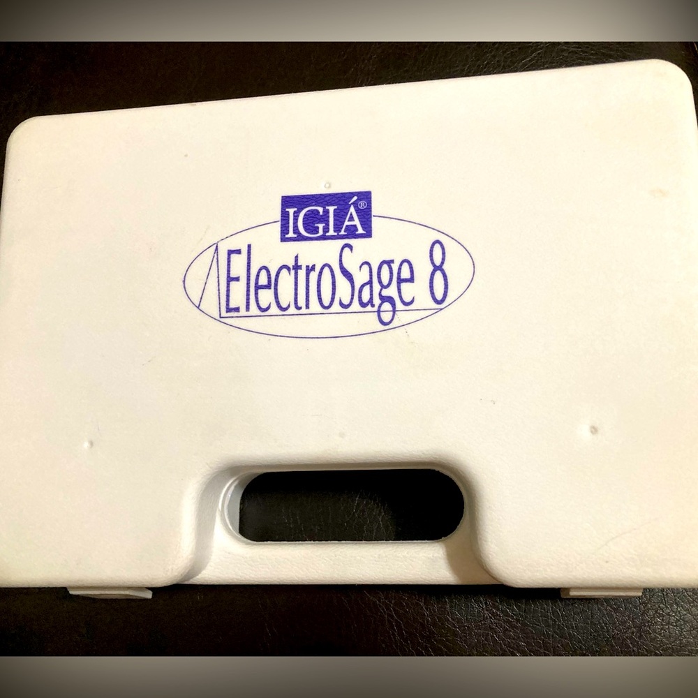 Brand new - IGIA ElectoSage 8 tens machine